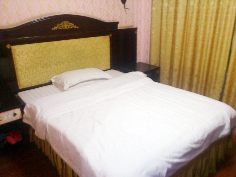 Guanghui Hotel Canton Extérieur photo